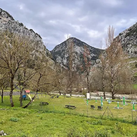 Chalet El Refugio De Julia Mier