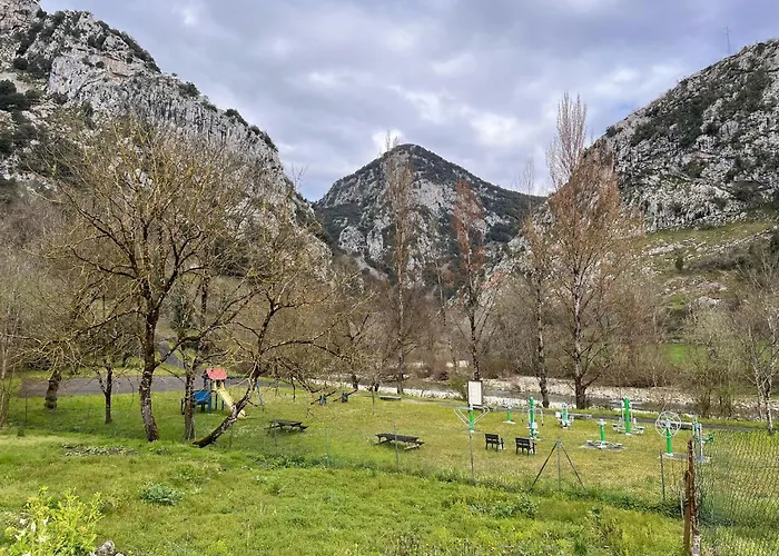 Chalet El Refugio De Julia Mier