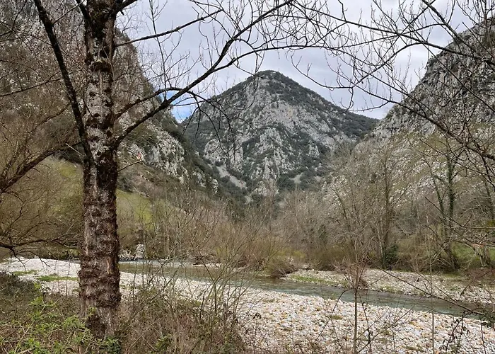 Chalet El Refugio De Julia Mier